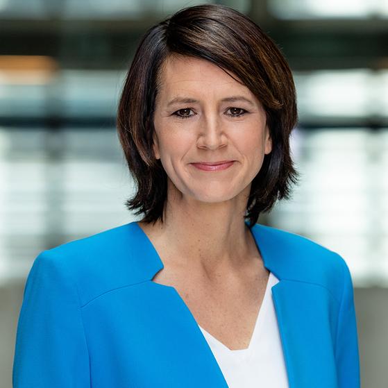 Nicole Kohnert Nicole Kohnert