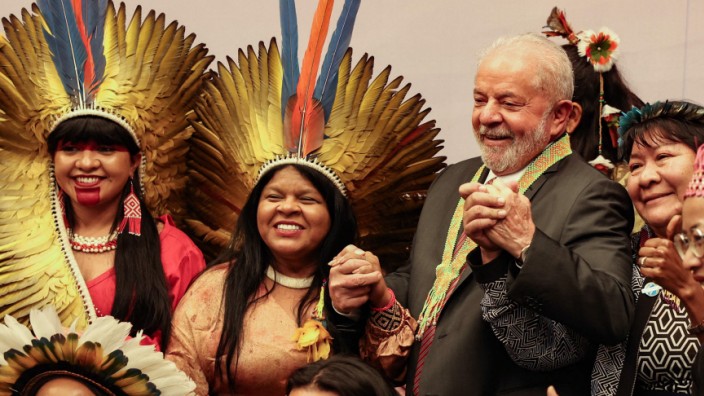 Brésil : avant même de prendre ses fonctions, Lula da Silva s'est rendu à la conférence de l'ONU sur le climat.