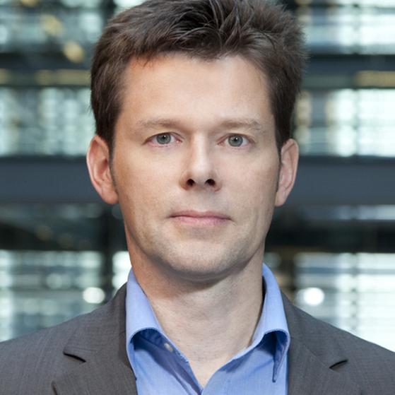 Nicholas Buschschlüter Nicholas Buschschlüter